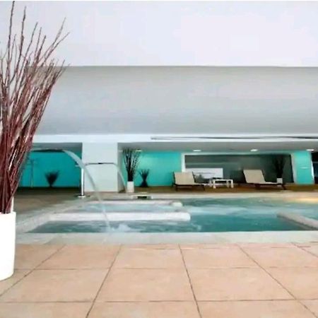 Elegante Alojamiento Con Piscina A 200 M Del Mar. Διαμέρισμα Benalmádena Εξωτερικό φωτογραφία