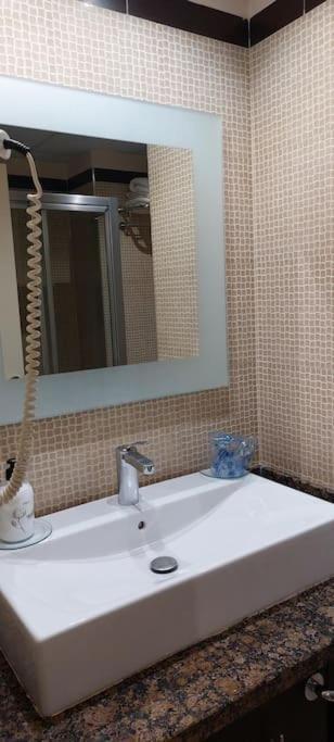 Elegante Alojamiento Con Piscina A 200 M Del Mar. Διαμέρισμα Benalmádena Εξωτερικό φωτογραφία