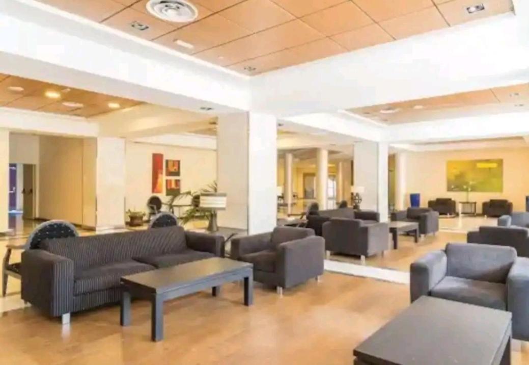 Elegante Alojamiento Con Piscina A 200 M Del Mar. Διαμέρισμα Benalmádena Εξωτερικό φωτογραφία