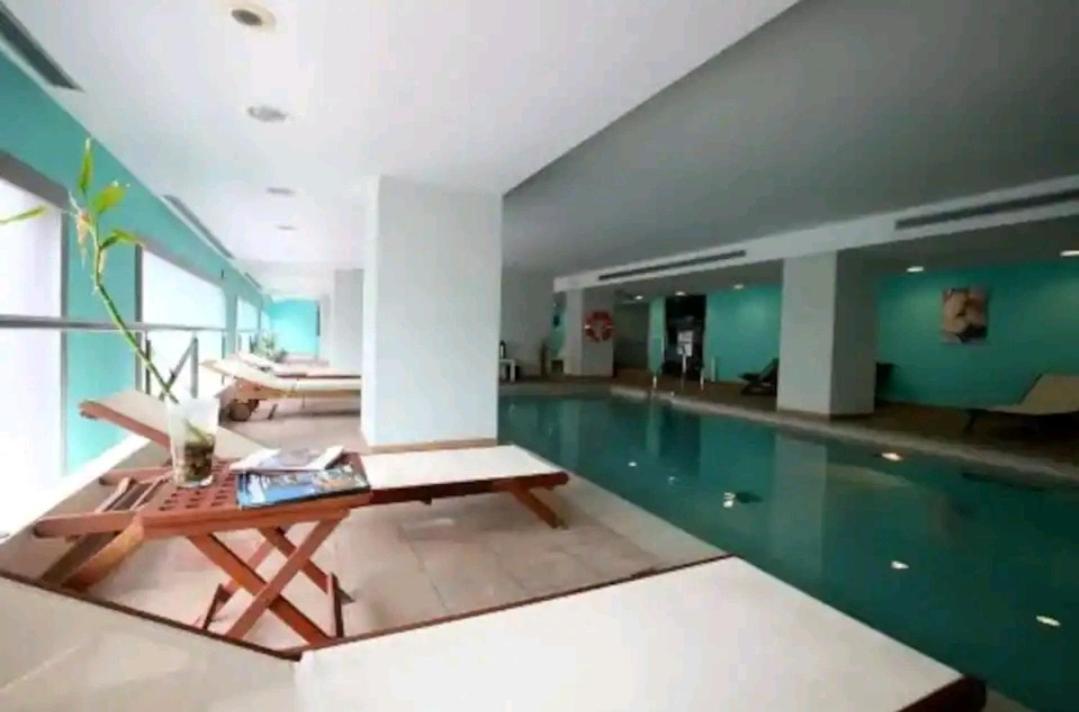 Elegante Alojamiento Con Piscina A 200 M Del Mar. Διαμέρισμα Benalmádena Εξωτερικό φωτογραφία